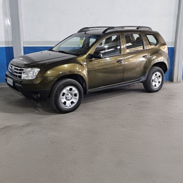 Renault Duster Confort plus 1.6 Nafta 2013