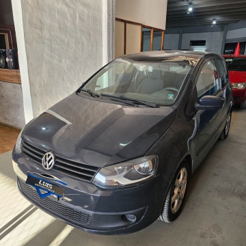 Volskwagen Fox Confortline 1.6 Nafta/gnc 2014